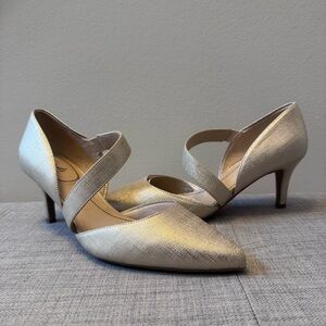 Gold LifeStride Suki Pump Size 9.5